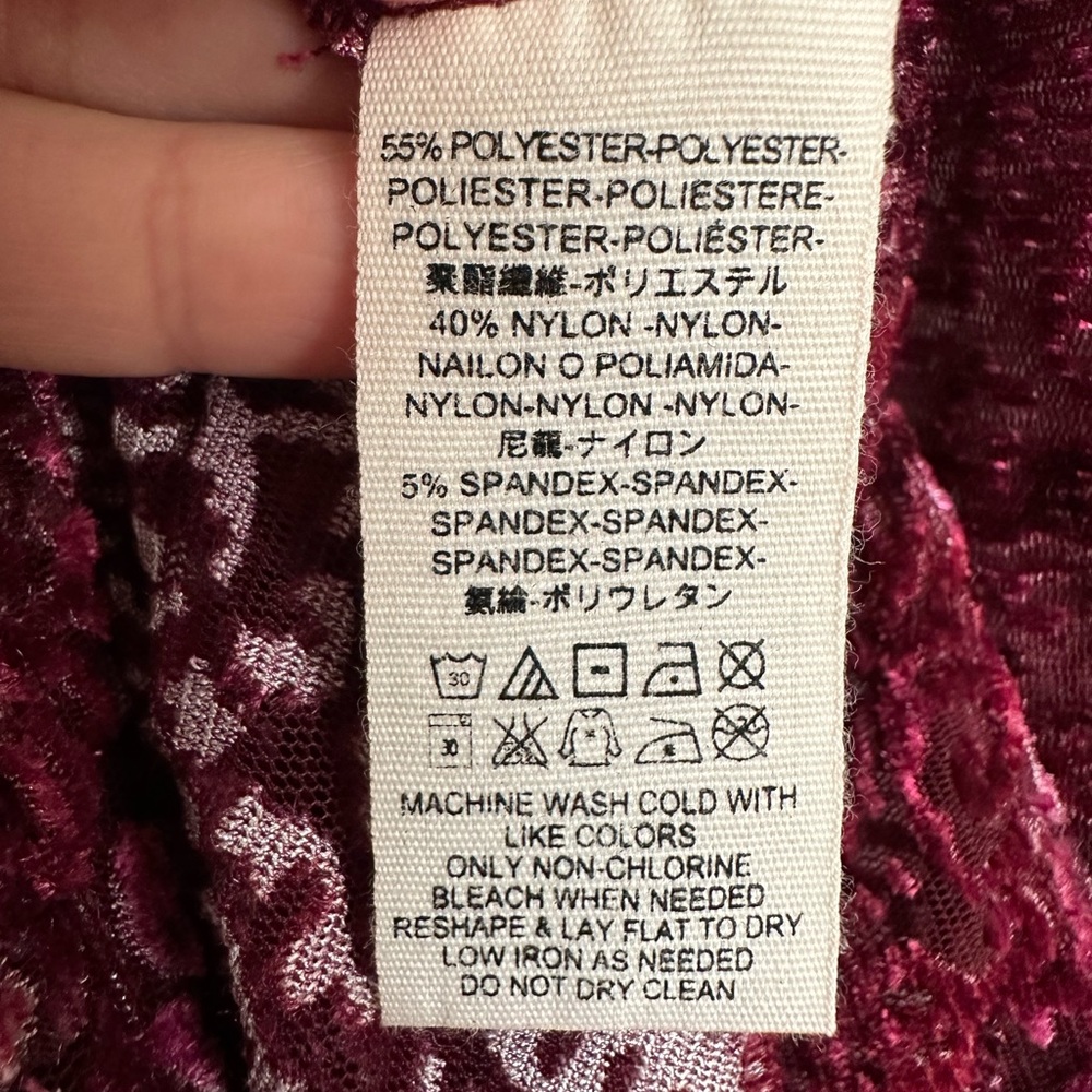 Free People Ginger Berry Top Maroon Velvet Burnout Off Shoulder Bell Sleeve - Picture 2 of 5